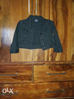Black denim jacket of Liliput brand, 5-6 year old