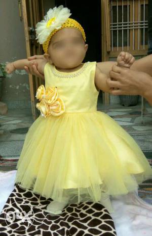 Brand new frock + hair band,,6 to 12 months...