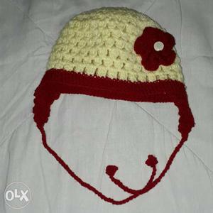 Crochet hat for 3 to 12 months baby.