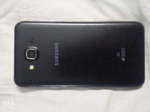 Galaxy J7 (Without box and charger