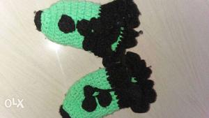 Green-and-black Knit Bootees