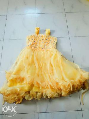 Heavy fancy princess dress. Length = 90cm Colour
