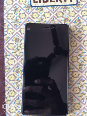 Mi 4i only mobile charger very good condition