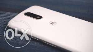 NOT NEGOTIABLE Moto g4 plus only six
