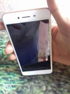 Oppo a37 mobile is good condition Box avaliable