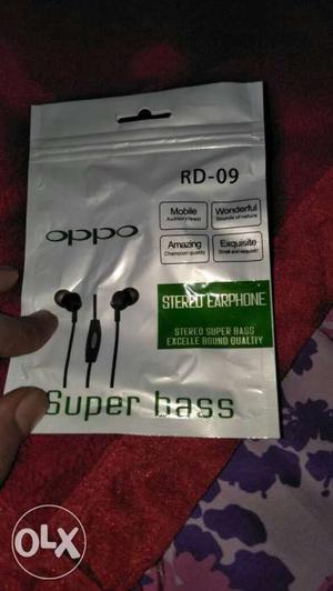 Oppo branded earphone 150* only