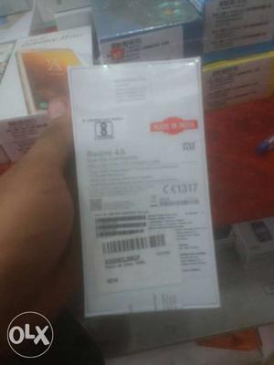 Redmi 4A seal pack in gold nd grey colour if