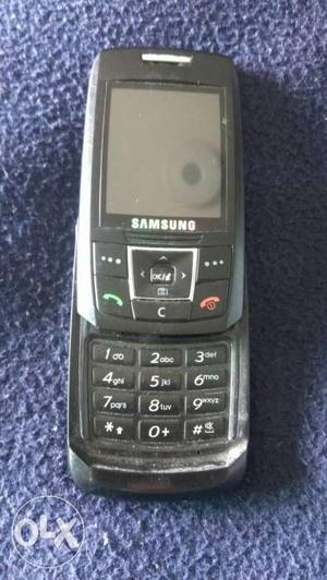 Samsung phone with charger. Camera not working
