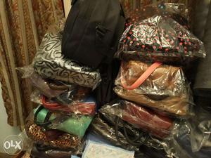 School, Travel & Ladies Bags for lot