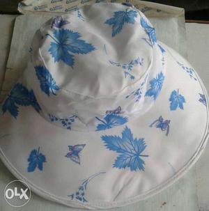 Stylish New hat (65 Pcs)