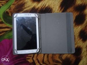 T211 samsung tablet  with cover
