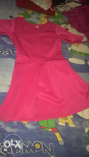 Very cute pink dress with gud material...