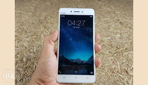 Vivo V3 in extremely good and handy condition for