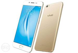 Vivo v5s 1.5 month old. No dent and scratches.