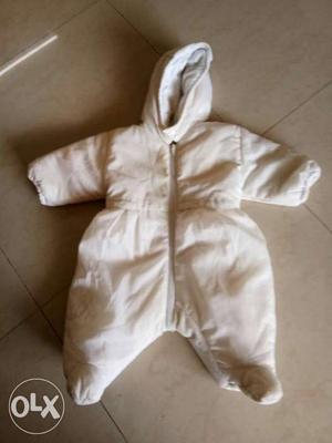 Winter wear for your baby (6-12 months) to keep