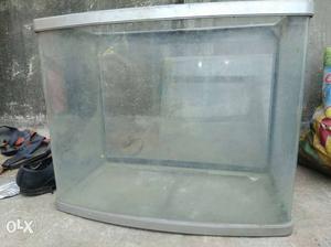 Imported tank for sale it's has a line crack in