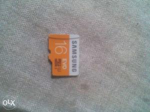 Samsung sd card 48 mb/ps in good condition.