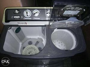 Washing machine 7.5 kg.