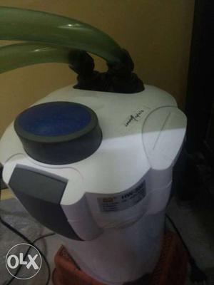 Aquariums Hi i want to sell my sun sun canister filter 7