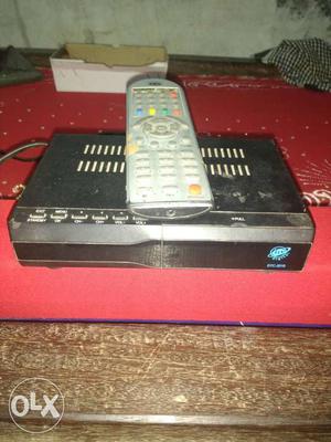 Black Multimedia Player With Remote Controller