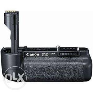 Canon 50d battery grip, 2 batteries and charger..