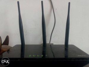 D-Link DIR 816 router Dual band In a very good