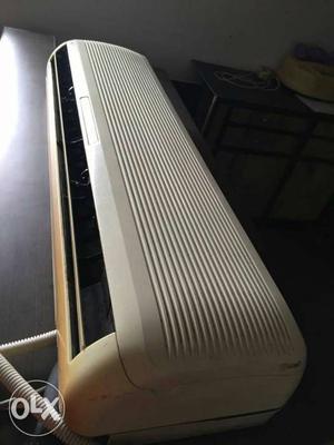 Lg split Ac. 1.5 ton in fully working condition...
