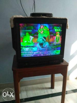 Onida 20 inch colour TV in good working condition.