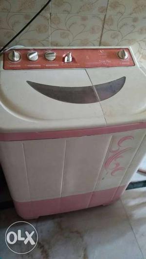 Only 1.6 year old Washing machine.