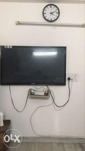 Samsung Plasma T.V. (52 inches) with original bill with HDMI