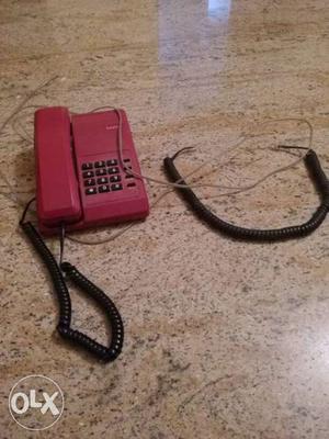 Telephone beetel, extra cord