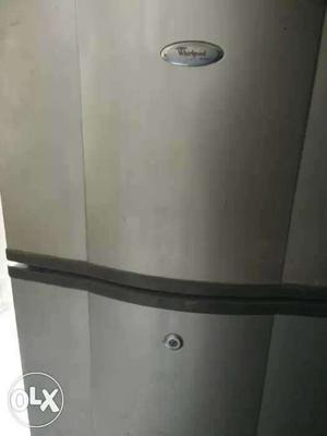 Whirlpool fridge in excellent condition