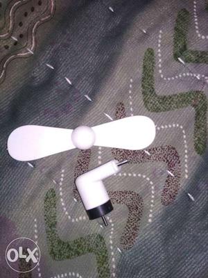 White 2-blade Fan