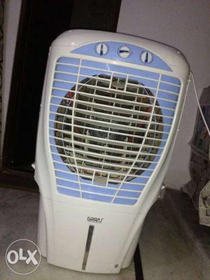 White And Purple Air Cooler