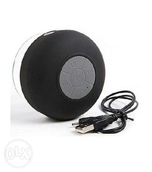 Wireless speaker waterproof