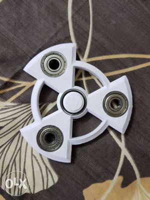 3d printed toxic fidgit spinner (spin time 1 min plus)