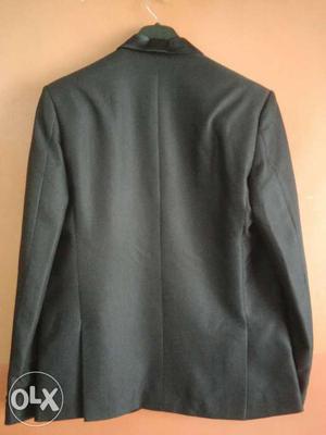 Brand new 1 time used suit