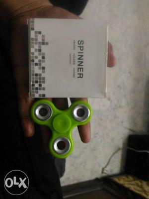 Brand new,unused spinner at 90rs only!!