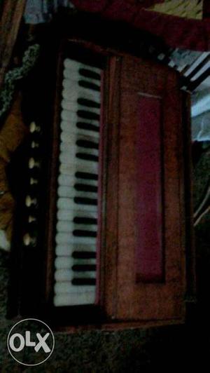 Brown Spinet Piano