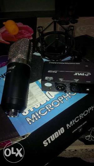 Condenser microphone with phantom power box and