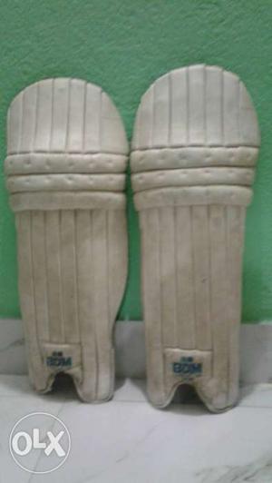 Good quality crick pads only 1 year used good