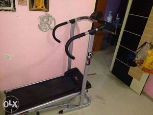 Lifeline Treadmill, manual with distance, calorie speef