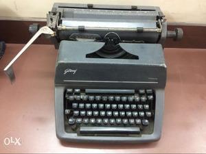 Marathi Script typewriter. mint condition..