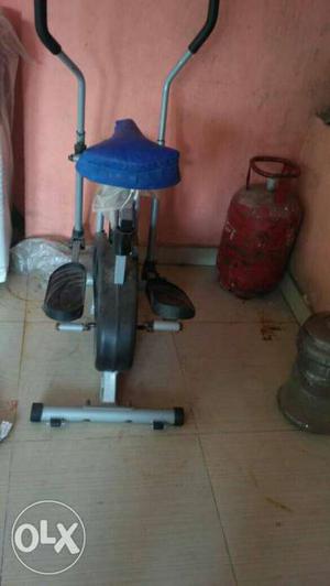 New exercise cycle with reading meter urgent sale
