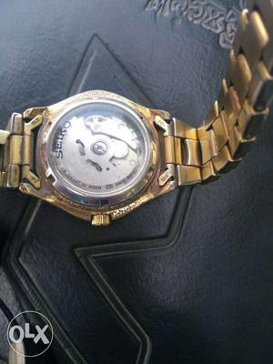 Round Gold Framed Seiko Mechanical Watch