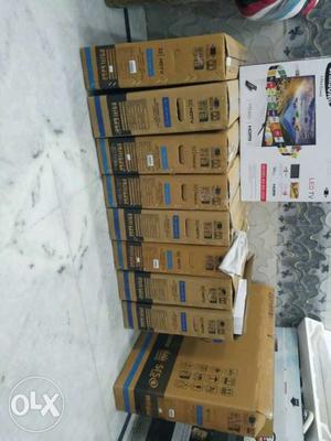Samsung 32" Led TV Brand new Sealed Packed with 1