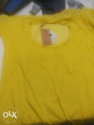 Yellow T-shirt for females..