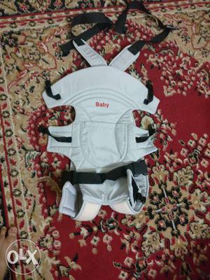 Baby's White Carrier