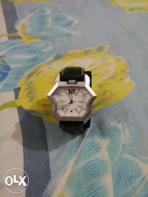 Fastrack hand watch. Good condition new only