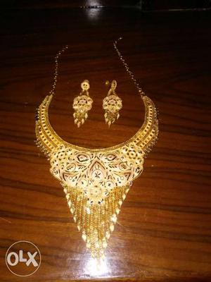 Gold Bib Necklace And Earrings Et